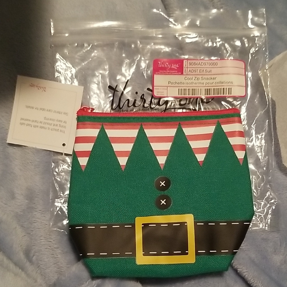 Thirty-One Green and Red Elf Suit Cool Zip Snacker